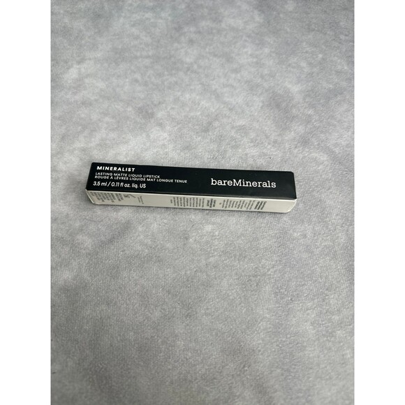 bareMinerals long lasting liquid matte lipstick in Daring perfect for Christmas - Picture 3 of 4